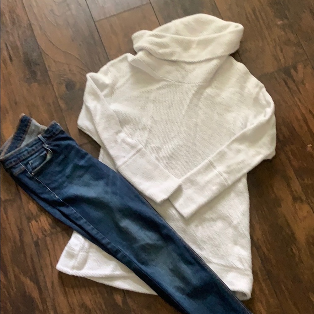 Zara jeans
